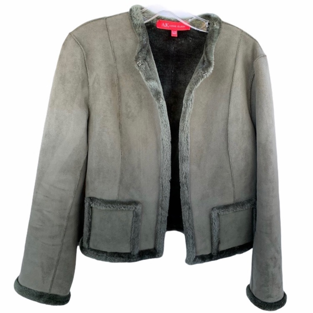 Cozy faux suede fur lined jacket